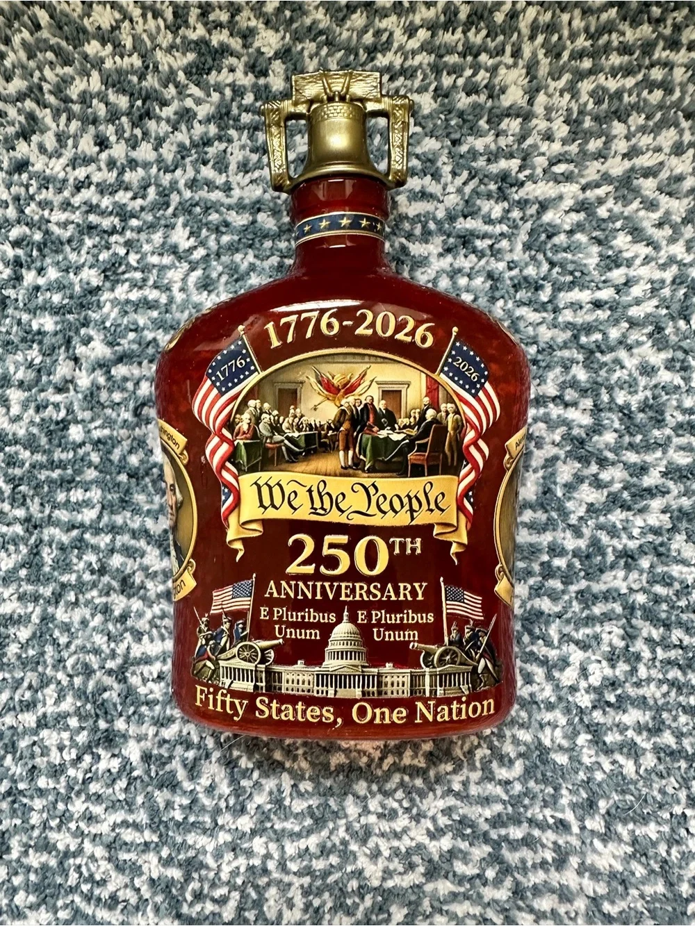 We the People 250th Anniversary Red Commemorative Flask/showpiece